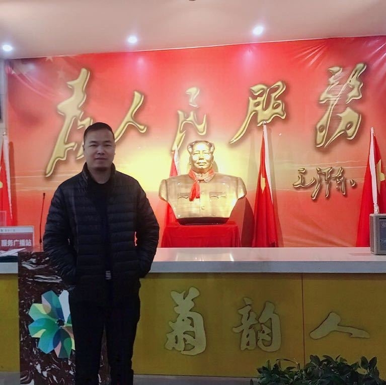哥币老罗的第一张照片--龙岩父母相亲团